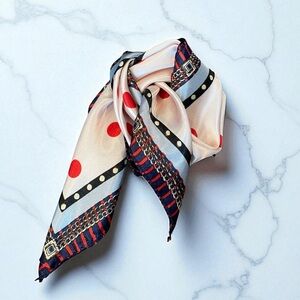 ✨LAST ACT!!! Chic Chain and Dot Patterned Satin Scarf